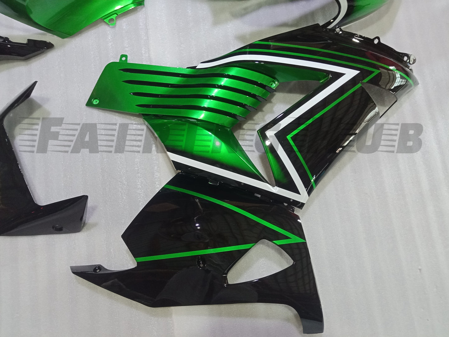 GREEN FAIRING KIT FOR KAWASAKI ZX-14R 2006-2011