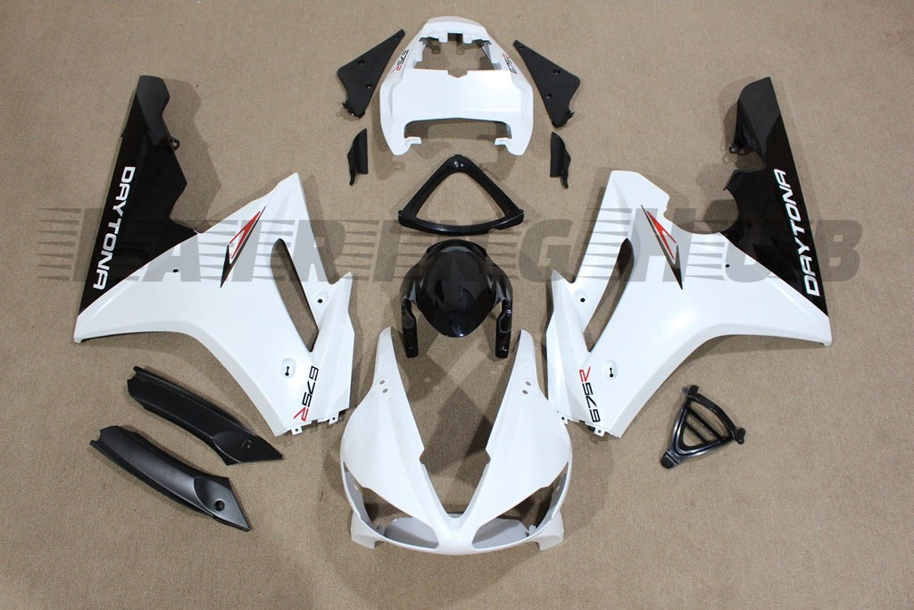 WHITE FAIRING KIT FOR TRIUMPH DAYTONA 675 R 2009-2012